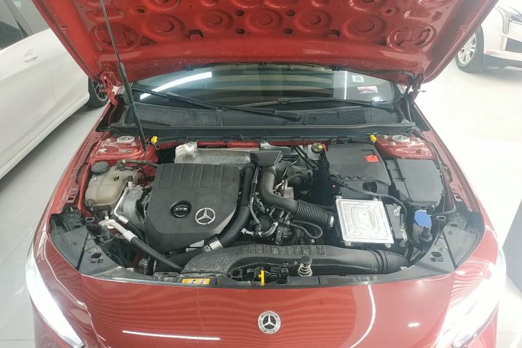 奔驰A级 2020款 改款二 A 180 L 运动轿车局部细节24