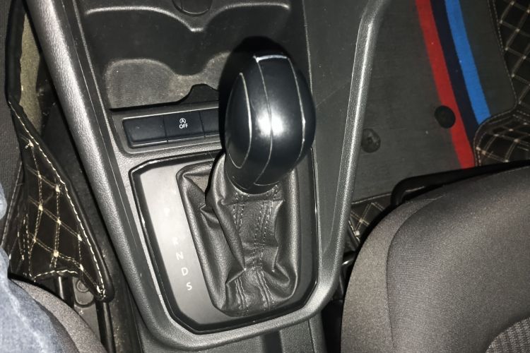 大众 桑塔纳 2018款 1.5L 自动风尚版局部细节18