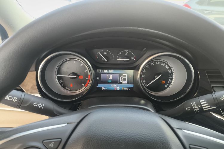 别克 威朗 2015款 三厢 15S 自动领先型局部细节14