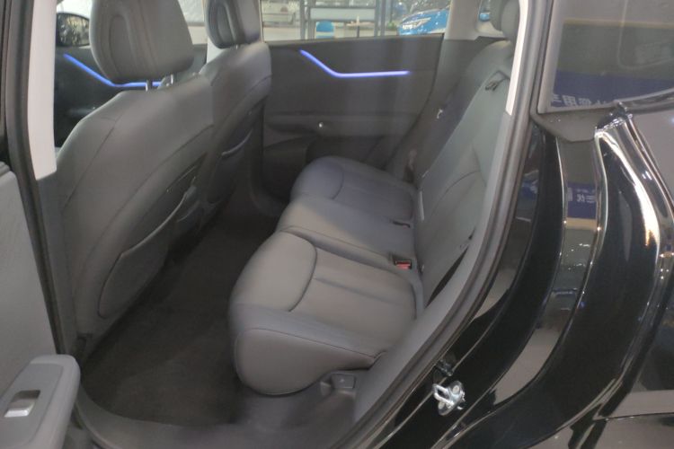 小鹏G6 2025款 625 长续航 Max 旗舰版中控内饰7004