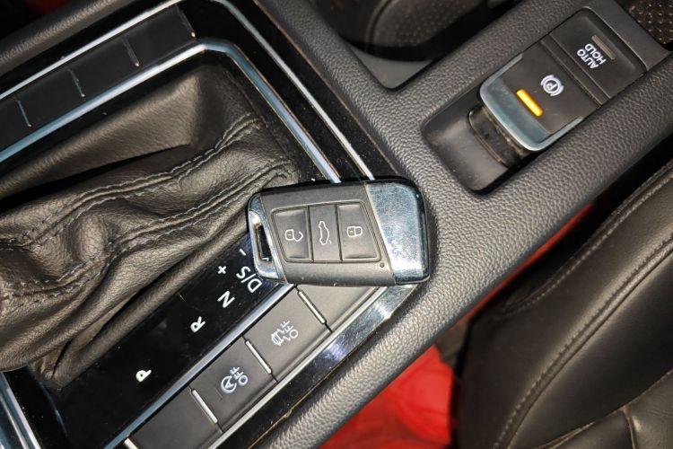 大众 迈腾 2017款 280TSI DSG 领先型中控内饰11