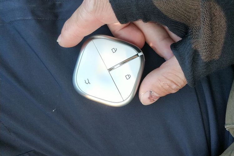 五菱汽车 五菱缤果 2023款 410km 灵犀尊享款中控内饰11