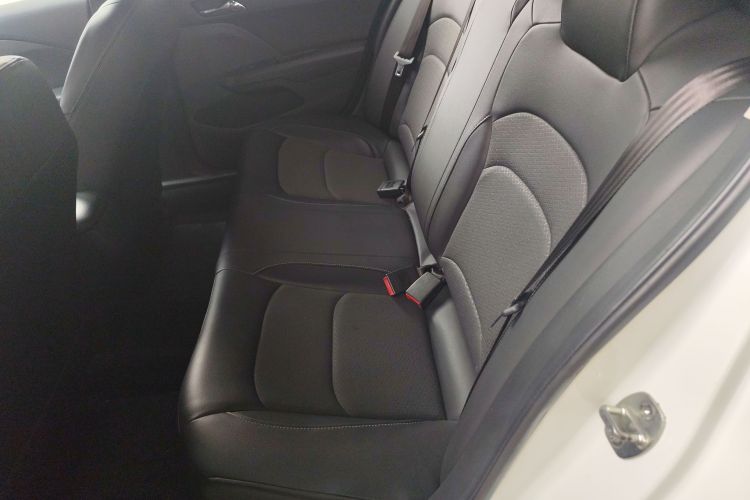 雪佛兰 科沃兹 2019款 320 自动欣悦版中控内饰21