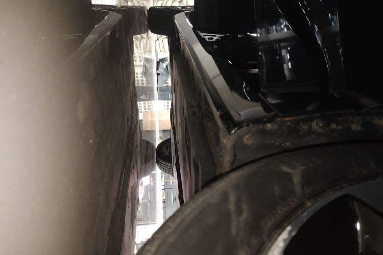 丰田 亚洲龙 2023款 2.0L 进取版局部细节9001