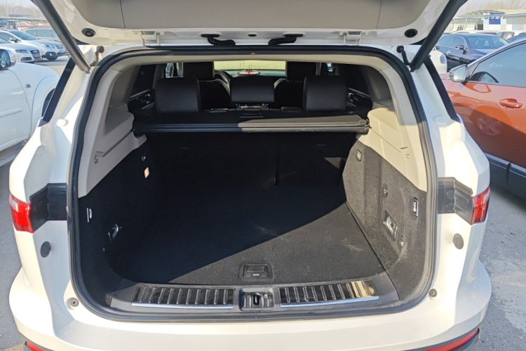 众泰T700 2017款 2.0T 自动尊贵型局部细节23