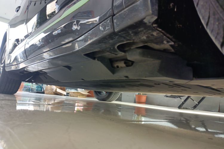 哪吒汽车 2023款 哪吒U-Ⅱ 挑战版 500 磷酸铁锂局部细节9001