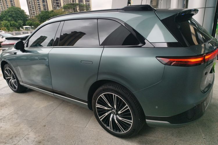 小鹏G9 2024款 570 Max车身外观4