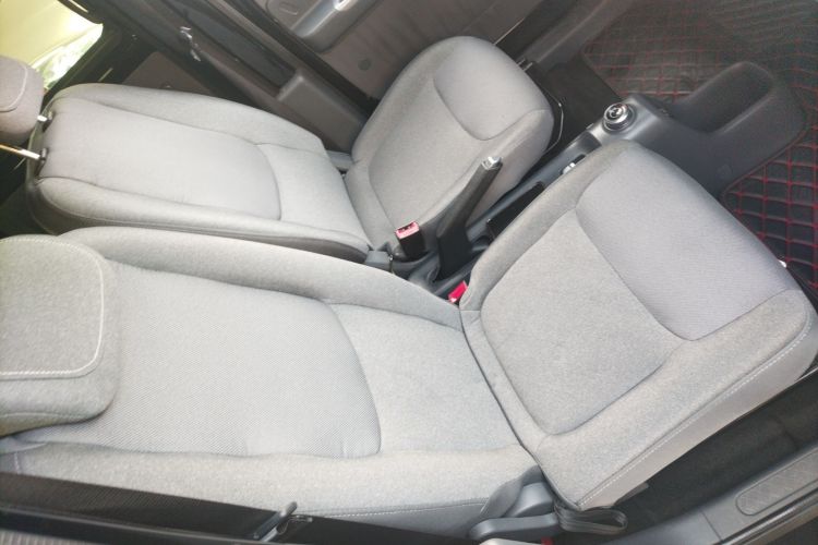 五菱汽车 五菱之光新能源 2025款 201km 舒适型局部细节41