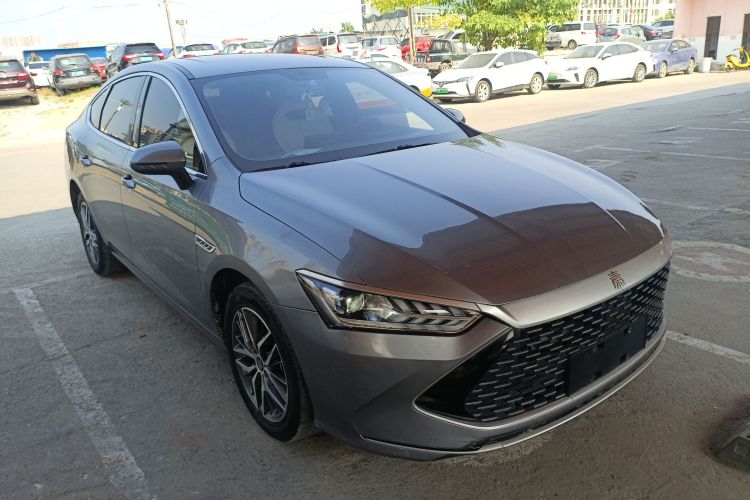 比亚迪 秦PLUS 2023款 冠军版 DM-i 120KM领先型车身外观6002