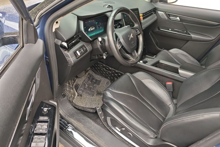 小鹏G3 2019款 尊享版中控内饰20