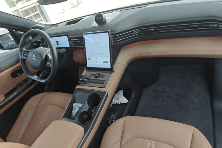 蔚来ES6 2020款 430KM 性能版中控内饰12