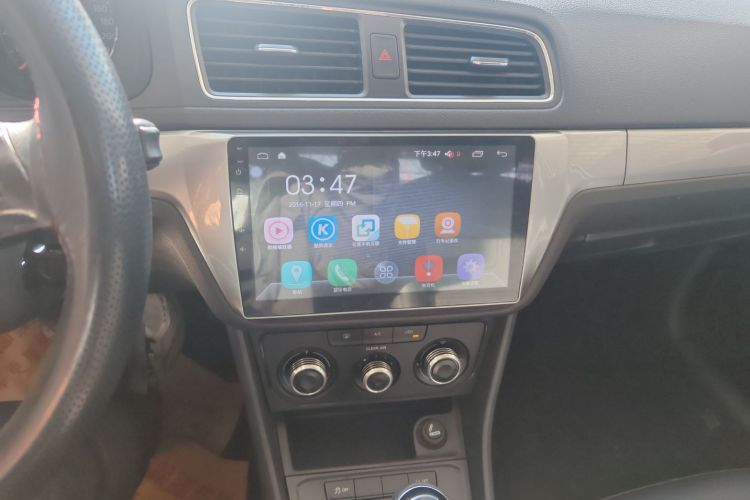 大众 朗逸 2015款 1.6L 手动风尚版中控内饰16