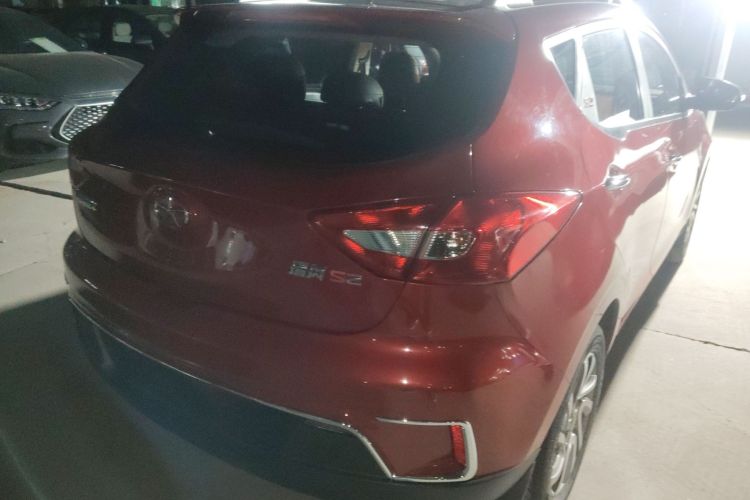 江汽集团 瑞风S2 2015款 1.5L CVT豪华智能型车身外观7