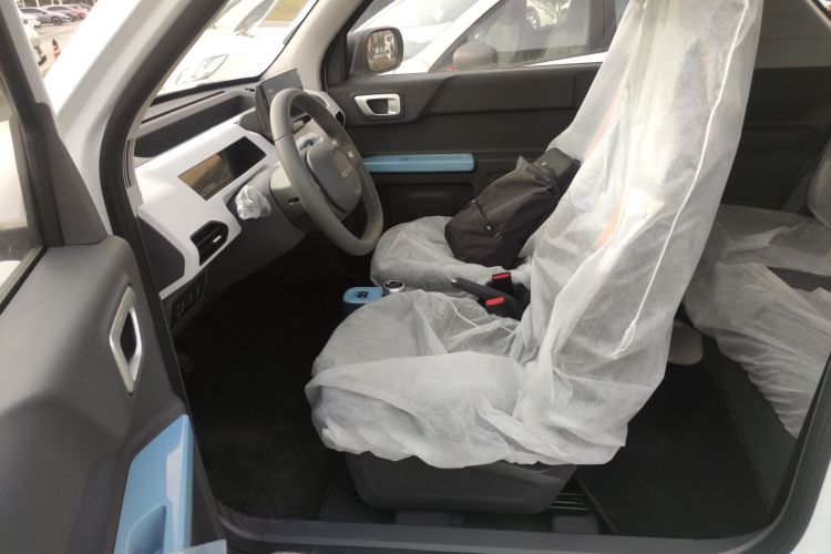 吉利银河 2024款 熊猫mini 200km 耐力熊中控内饰19