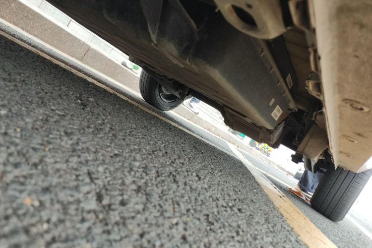 五菱汽车 宏光MINIEV 2022款 马卡龙时尚款 三元锂局部细节9004