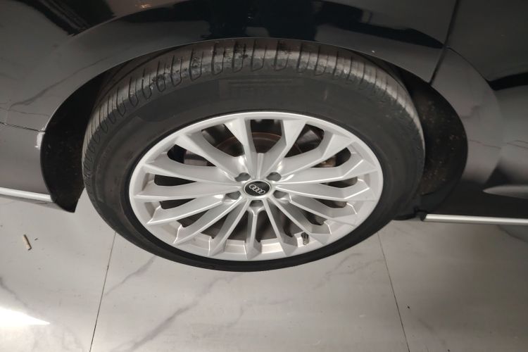 奥迪A8 2021款 A8L 50 TFSI quattro 舒适型车身外观6002