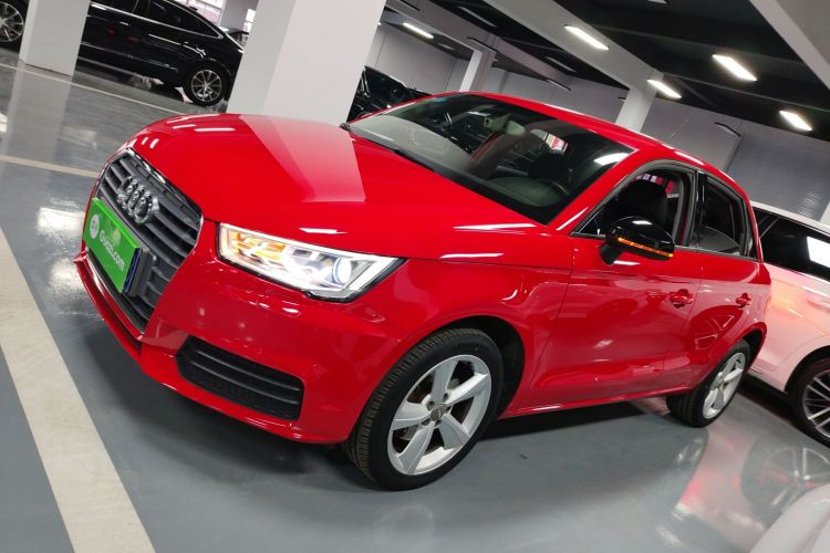 奥迪A1 2016款 30 TFSI Sportback Design风尚版车身外观4