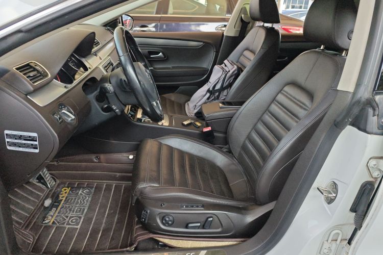 一汽-大众CC 2015款 2.0TSI 至尊型中控内饰19