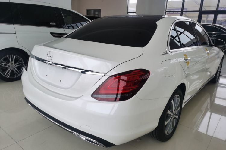 奔驰C级 2019款 C 260 L车身外观7