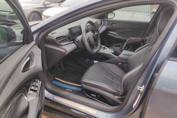 比亚迪 海豹 2023款 冠军版 700km 尊贵型中控内饰7003