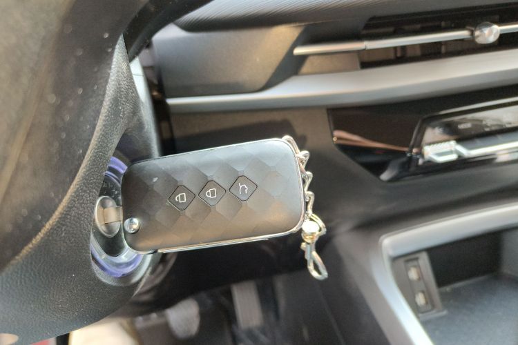 五菱汽车 五菱佳辰 2022款 1.5L 手动畅享舒适型中控内饰11