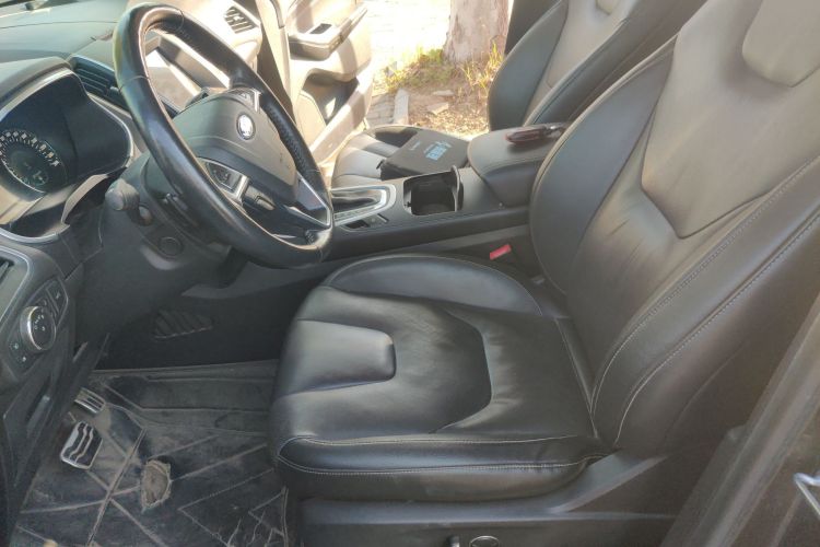 福特 锐界 2015款 2.0T GTDi 四驱尊锐型局部细节19