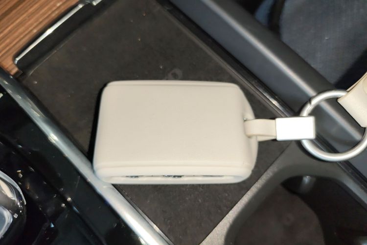 沃尔沃XC60新能源 2024款 T8 插电混动 长续航四驱智远豪华版中控内饰11