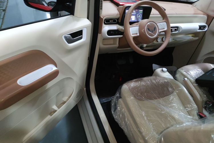 五菱汽车 宏光MINIEV 2024款 第三代 215km 青春版中控内饰20