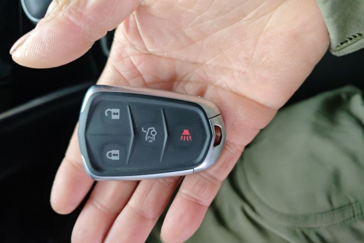 凯迪拉克XTS 2018款 28T 技术型中控内饰11