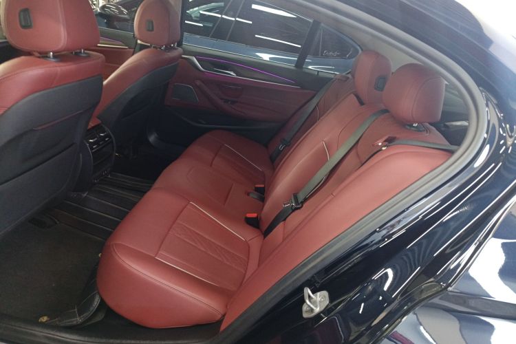 宝马5系 2023款 530Li 领先型 豪华套装中控内饰21