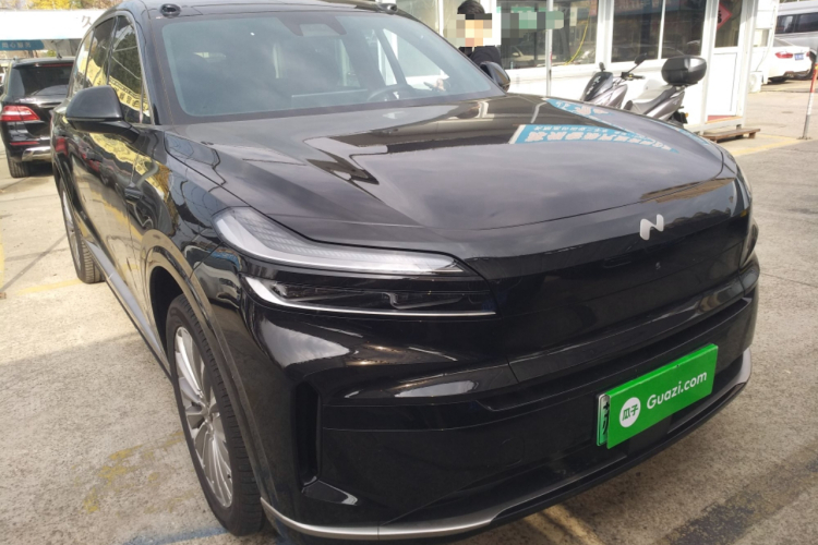 乐道L90 2025款 Ultra 六座版车身外观3