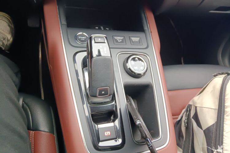 雪铁龙 天逸 C5 AIRCROSS 2020款 400THP 尊享型中控内饰18