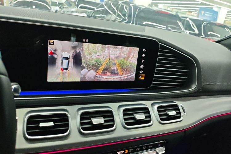 奔驰GLE轿跑 2020款 GLE 350 4MATIC 轿跑SUV 豪华型局部细节16