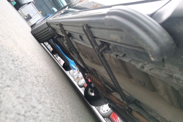 斯巴鲁 森林人 2013款 2.5i 自动精英版局部细节9001