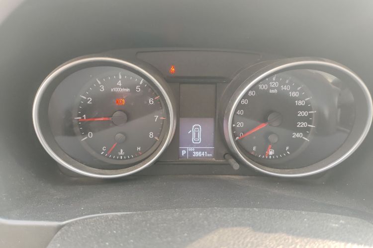 哈弗H6 2017款 经典版 1.5T 自动两驱都市型中控内饰14