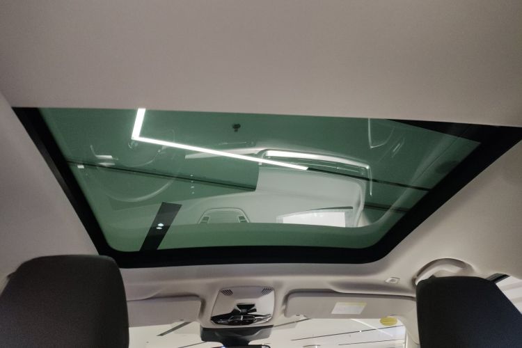 宝马X1 2023款 sDrive25Li M运动套装中控内饰22