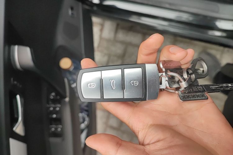 大众 迈腾 2015款 1.8TSI 领先型中控内饰11