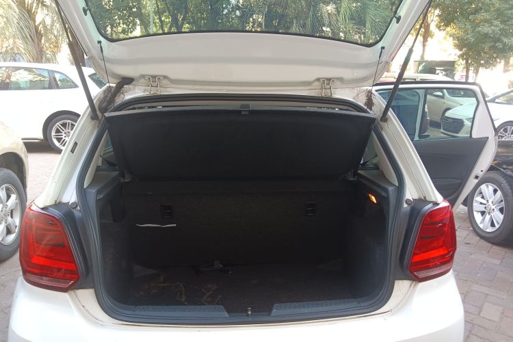 大众 Polo 2018款 1.5L 自动安驾型机舱底盘23