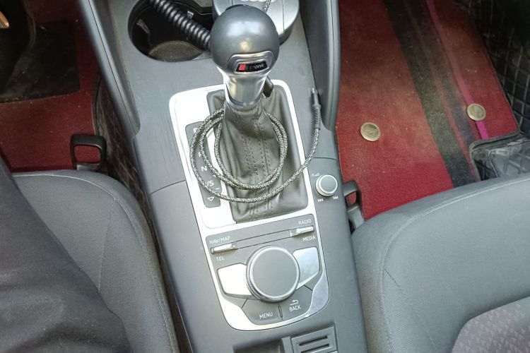 奥迪A3 2019款 Sportback 35 TFSI 进取型 国VI局部细节18