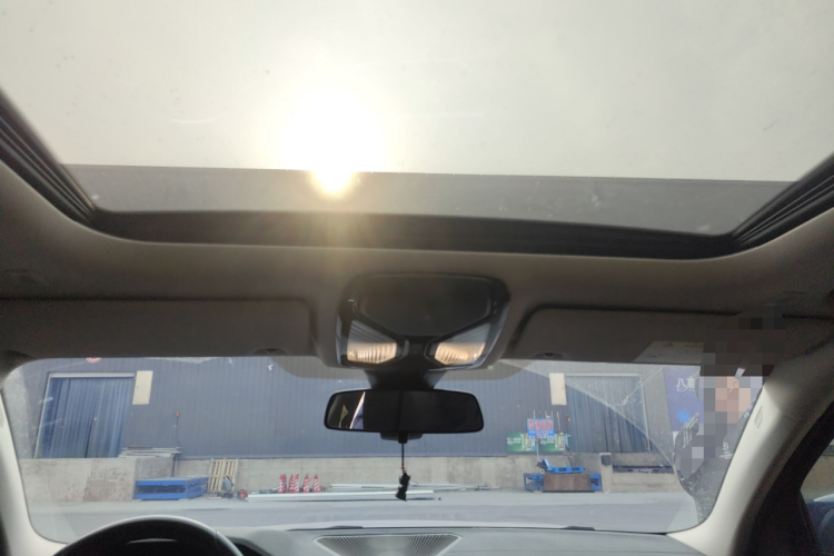 宝马3系 2022款 325i M运动套装中控内饰22