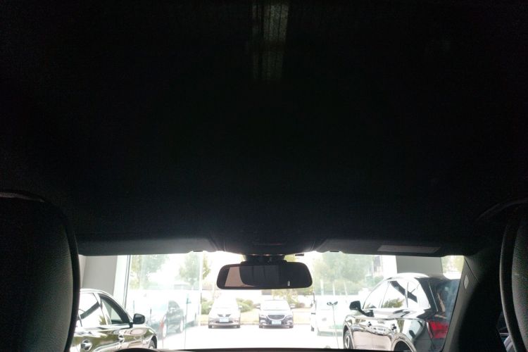 奔驰GLC 2017款 GLC 260 4MATIC 动感型中控内饰22