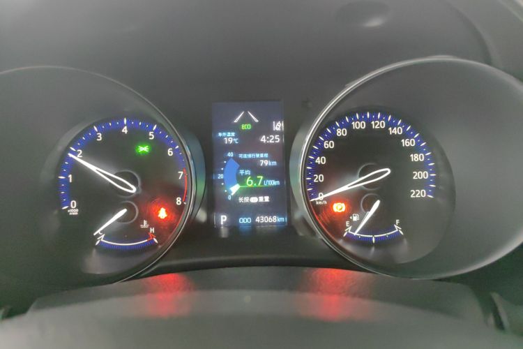 丰田 奕泽IZOA 2021款 2.0L 奕享版中控内饰14