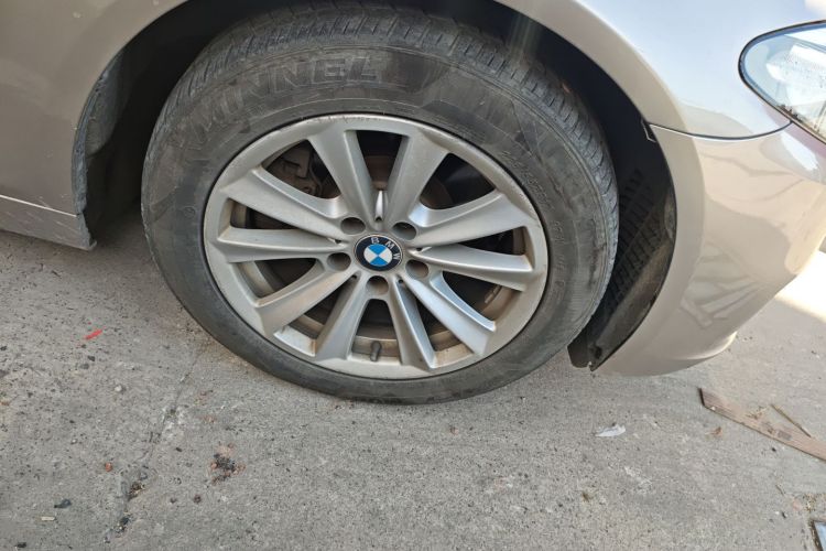 宝马5系 2017款 520Li 典雅型车身外观6007