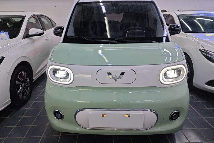 五菱汽车 宏光MINIEV 2024款 第三代 215km 进阶版车身外观2