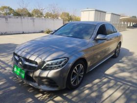 奔驰C级 2019款 C 180 L 时尚型运动版