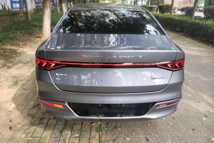 比亚迪 秦PLUS 2024款 荣耀版 EV 420KM领先型车身外观6004