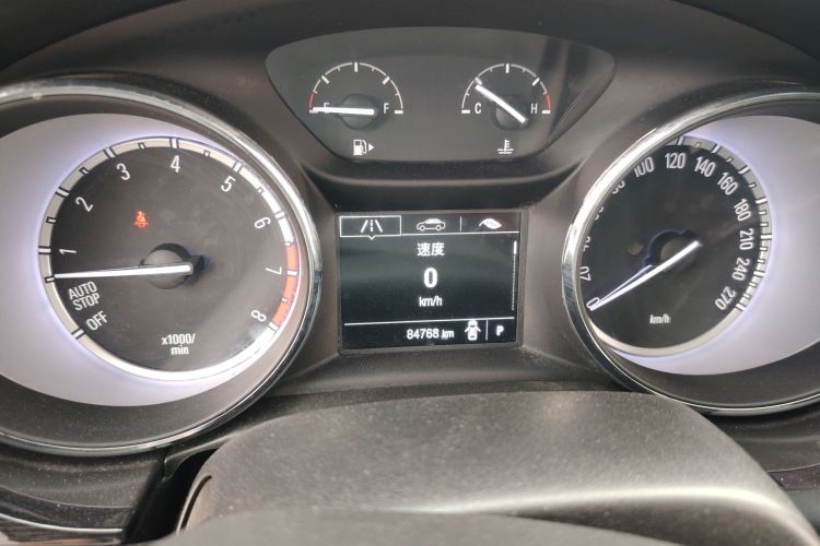 别克 威朗 2015款 三厢 15S 自动进取型中控内饰14