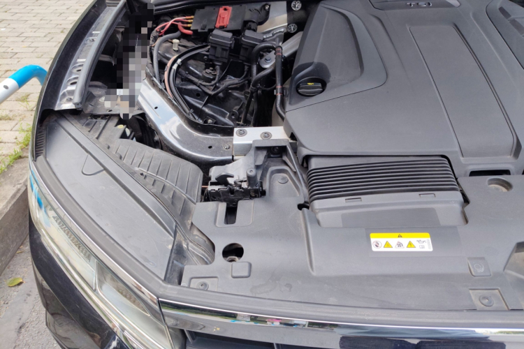 大众 途锐 2022款 2.0TSI 锐尚版局部细节9006