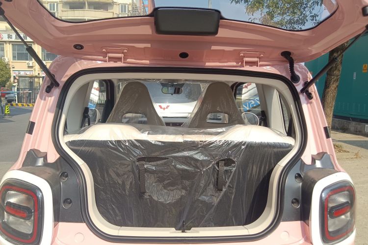 奔腾小马 2026款 222km 炫彩马机舱底盘23