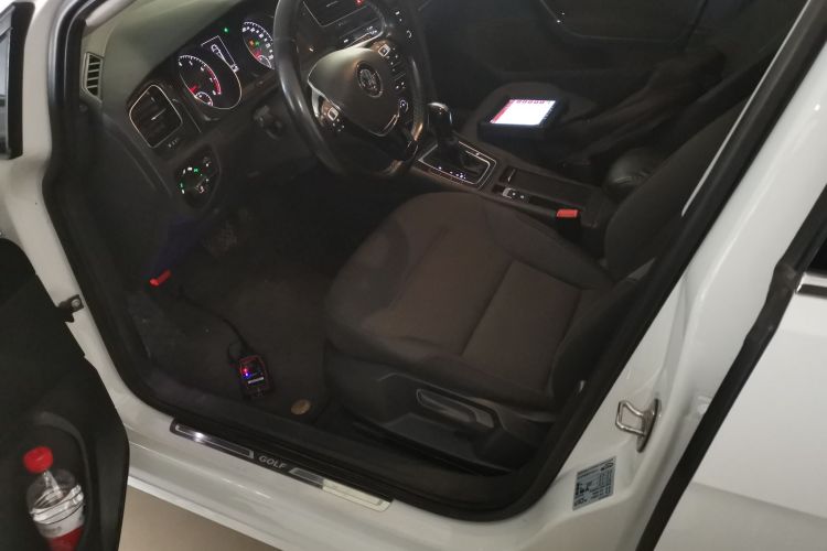 大众 高尔夫 2017款 230TSI 自动舒适百万辆纪念版中控内饰19